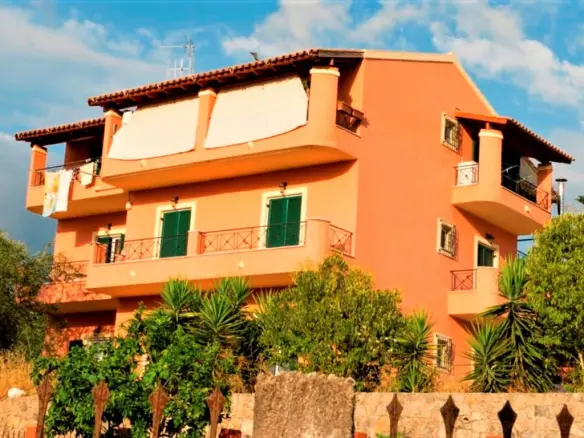 Detached House In Corfu, Greece (300 M²)