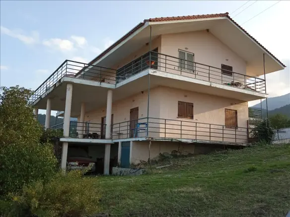 Business In Molos, Greece (350 M²)