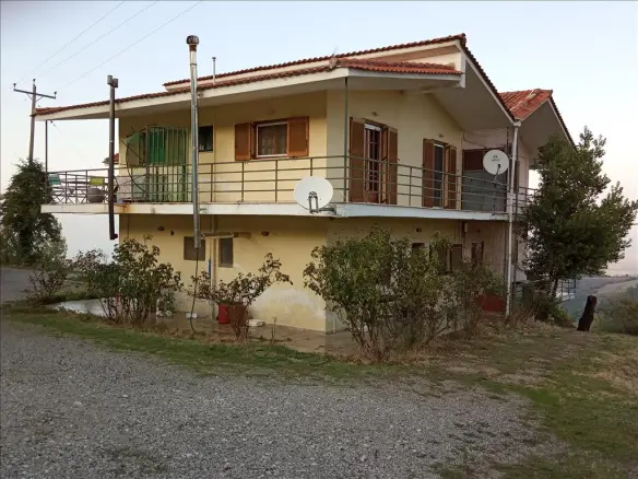 Business In Molos, Greece (350 M²)