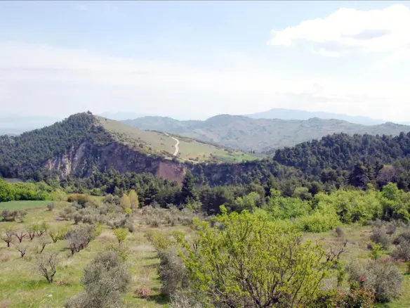 Business In Molos, Greece (350 M²)