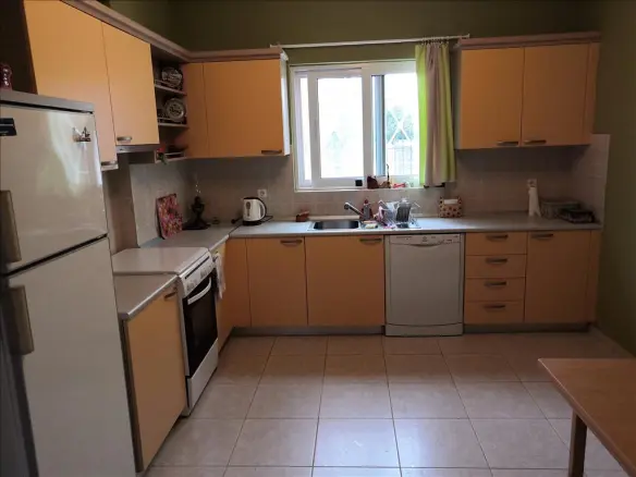 4-bedroom Detached House In Anavissos, Greece (300 M²)