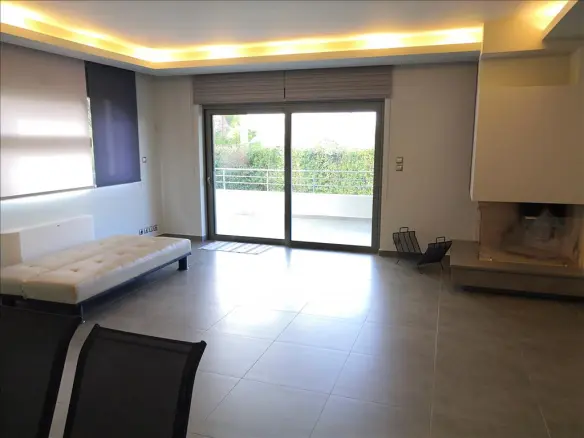 6-bedroom Detached House In Markopoulo, Greece (370 M²)