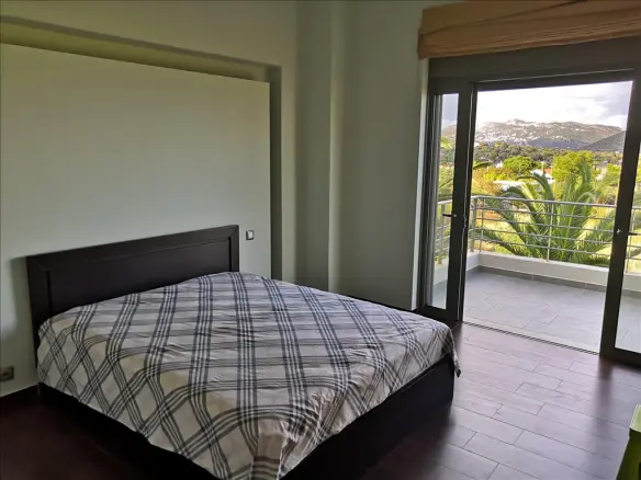 6-bedroom Detached House In Markopoulo, Greece (370 M²)