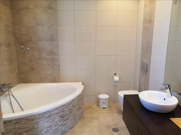 6-bedroom Detached House In Markopoulo, Greece (370 M²)