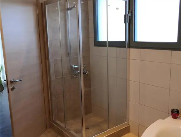 6-bedroom Detached House In Markopoulo, Greece (370 M²)