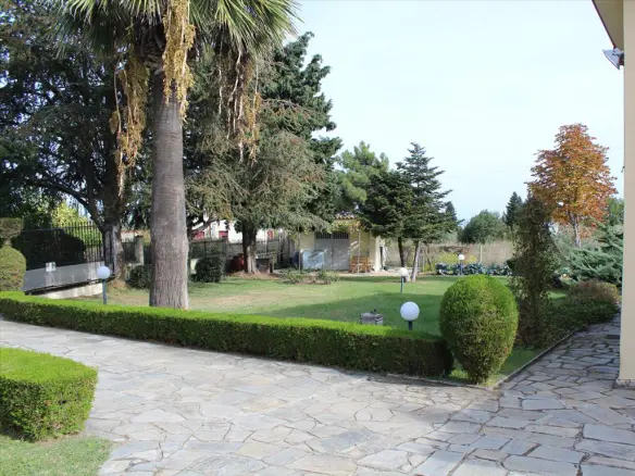 6-bedroom Villa In Litochoro, Greece (220 M²)