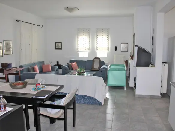 6-bedroom Villa In Litochoro, Greece (220 M²)