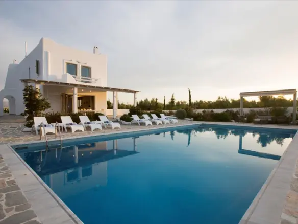 Villa In Loutraki-perachora, Greece (500 M²)
