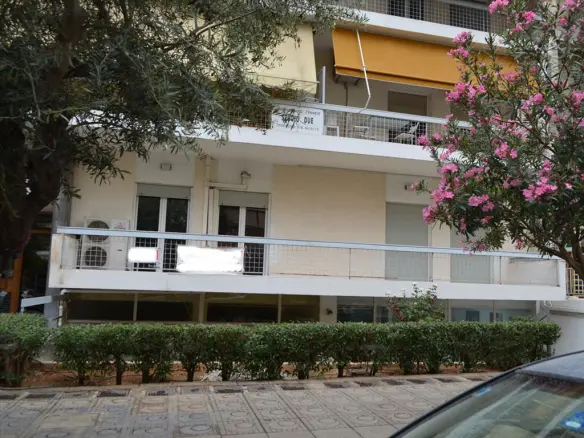 Business In Nea Smyrni, Greece (340 M²)