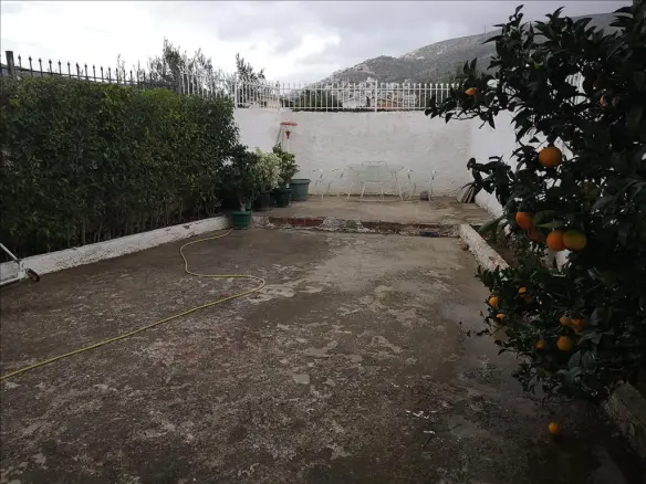 5-bedroom Detached House In Anavissos, Greece (180 M²)
