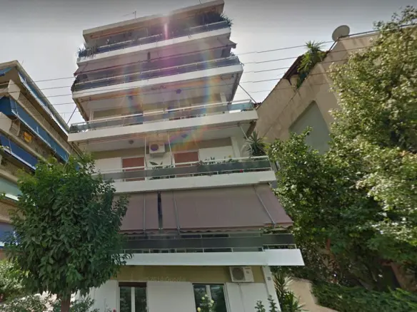 90 M² Apartment Available In Athens