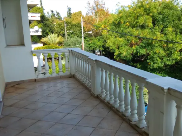 Building In Kifissia, Greece (660 M²)