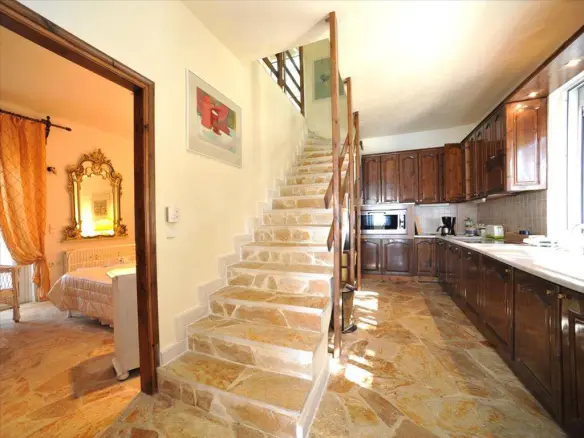 2-bedroom Villa In Corfu, Greece (250 M²)