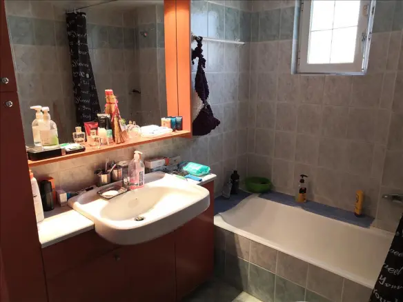 2-bedroom Flat In Palaio Faliro, Greece (89 M²)