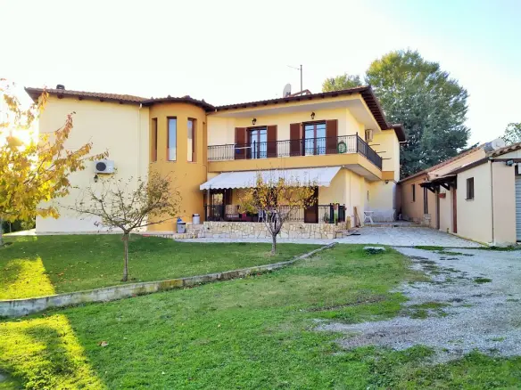 6-bedroom Detached House In Oreokastro, Greece (350 M²)