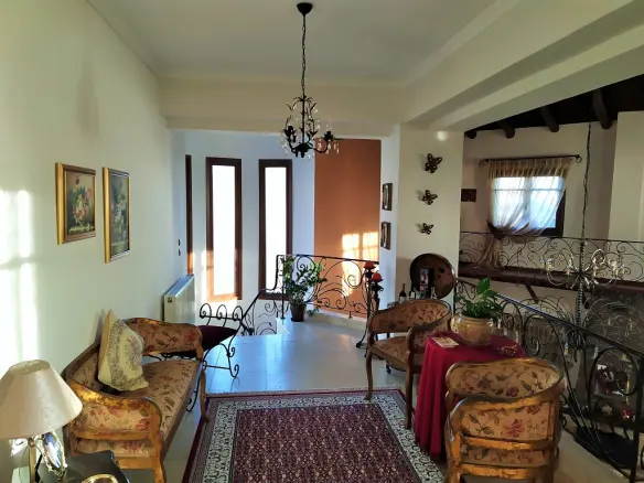 6-bedroom Detached House In Oreokastro, Greece (350 M²)