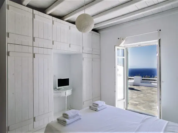 Villa In Mykonos, Greece (250 M²)