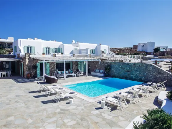 Villa In Mykonos, Greece (250 M²)