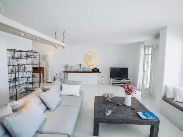 Villa In Mykonos, Greece (250 M²)