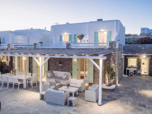 Villa In Mykonos, Greece (250 M²)