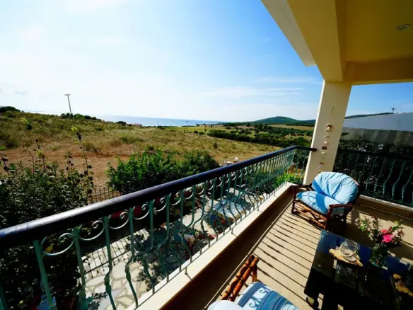 6-bedroom Detached House In Poligiros, Greece (200 M²)