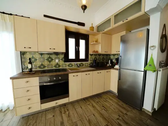6-bedroom Detached House In Poligiros, Greece (200 M²)