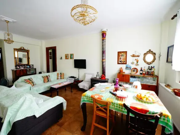 6-bedroom Detached House In Poligiros, Greece (200 M²)