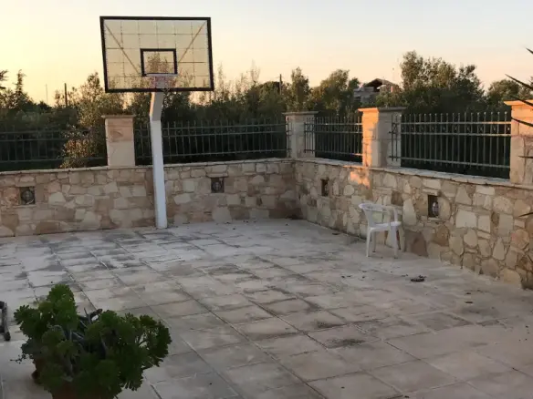 4-bedroom Villa In Chersonisos, Greece (160 M²)