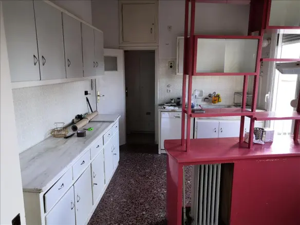 4-bedroom Flat In Palaio Faliro, Greece (142 M²)