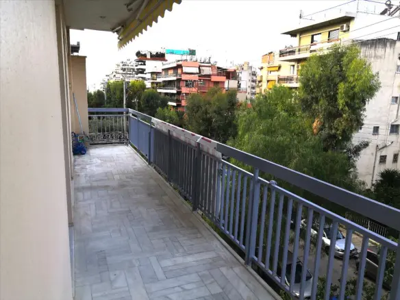 4-bedroom Flat In Palaio Faliro, Greece (142 M²)