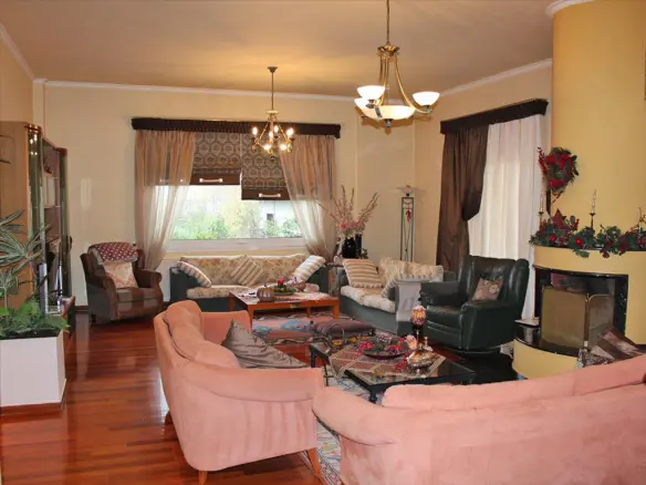5-bedroom Detached House In Katerini, Greece (372 M²)