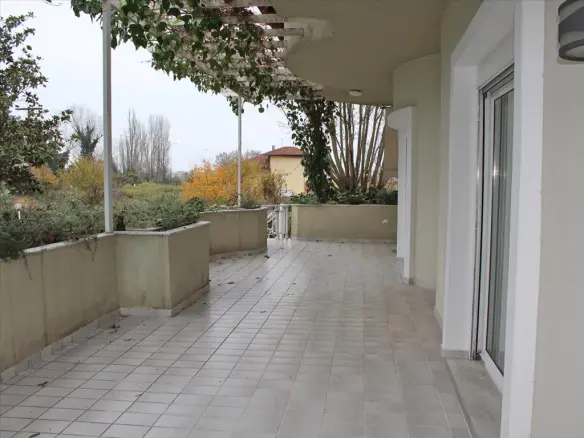 5-bedroom Detached House In Katerini, Greece (372 M²)