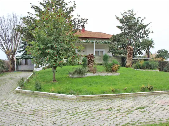 5-bedroom Detached House In Katerini, Greece (372 M²)