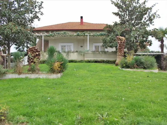 5-bedroom Detached House In Katerini, Greece (372 M²)