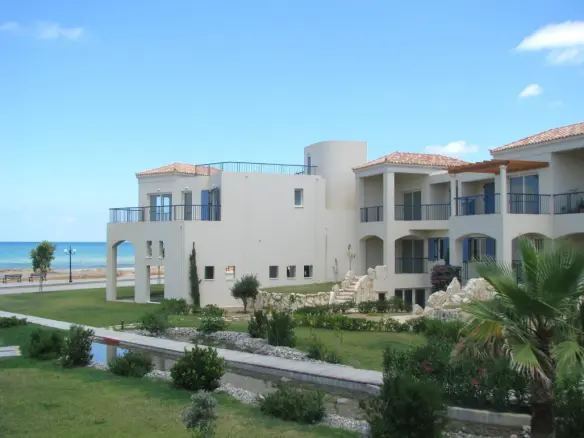 1-bedroom Flat In Platanias, Greece (66 M²)
