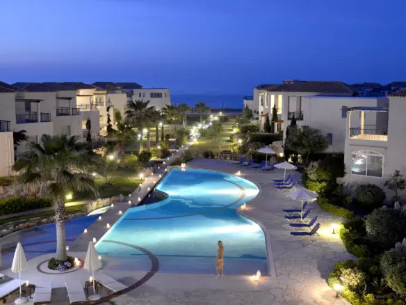 1-bedroom Flat In Platanias, Greece (66 M²)