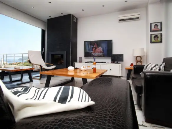 6-bedroom Villa In Kavala, Greece (340 M²)