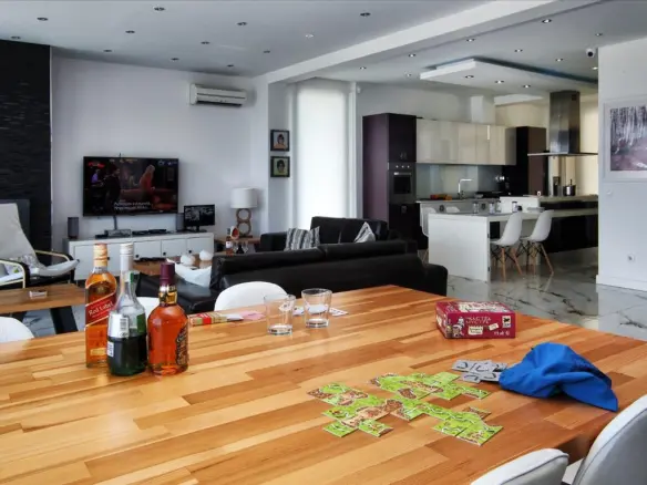 6-bedroom Villa In Kavala, Greece (340 M²)