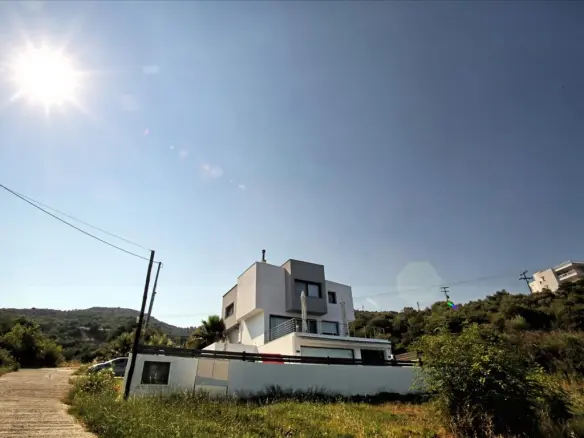 6-bedroom Villa In Kavala, Greece (340 M²)