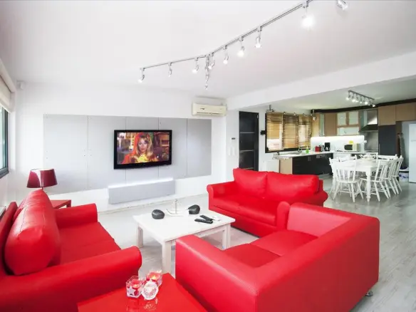 6-bedroom Villa In Kavala, Greece (340 M²)