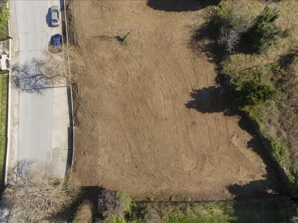 Land In Kimi, Greece