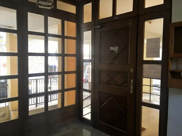 3-bedroom Flat In Center Of Thessaloniki, Greece (105 M²)