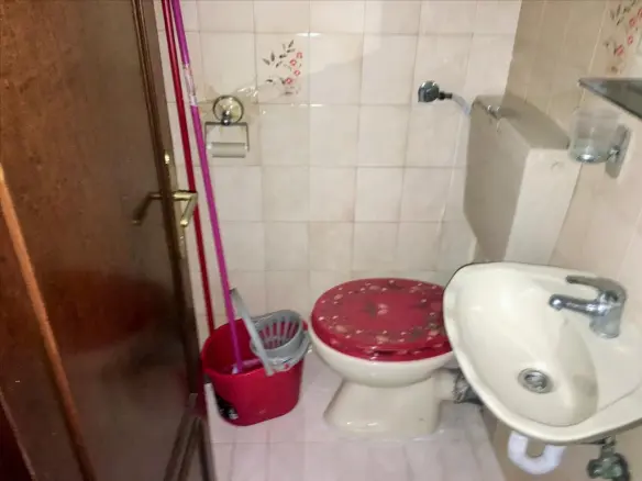 3-bedroom Flat In Center Of Thessaloniki, Greece (105 M²)