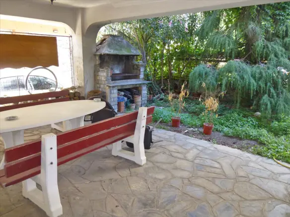 Maisonette In Greece (280 M²)
