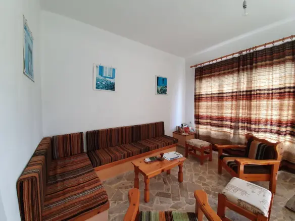 Business In Makris Gialos, Greece (299 M²)