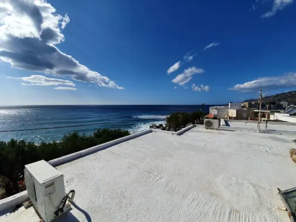 Business In Makris Gialos, Greece (299 M²)