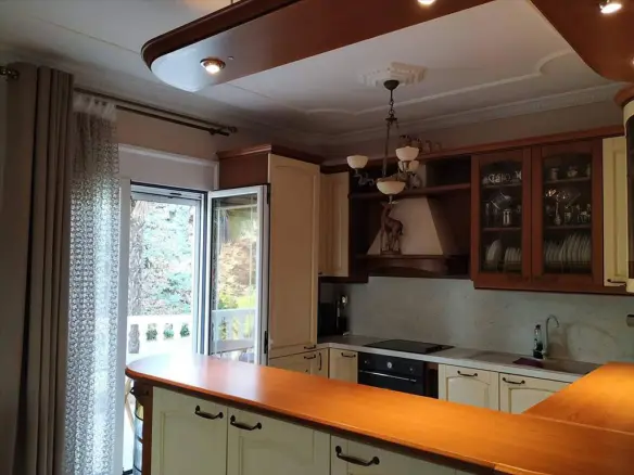 6-bedroom Villa In Katerini, Greece (400 M²)