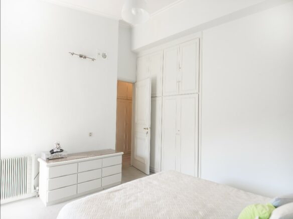 9-bedroom Building In Nea Erithraia, Greece (680 M²)