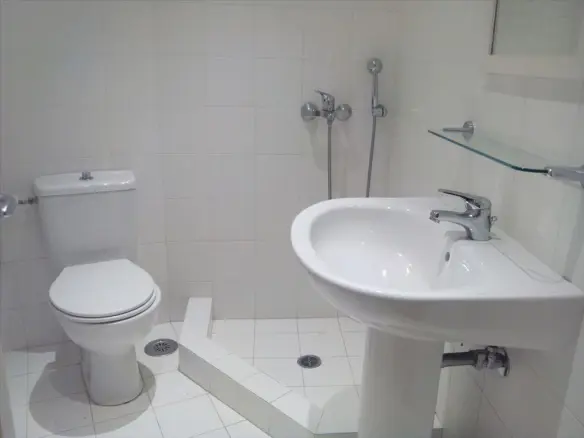 Villa In Neo Psychiko, Greece (640 M²)