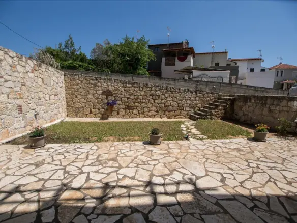3-bedroom Maisonette In Nea Propontida, Greece (125 M²)